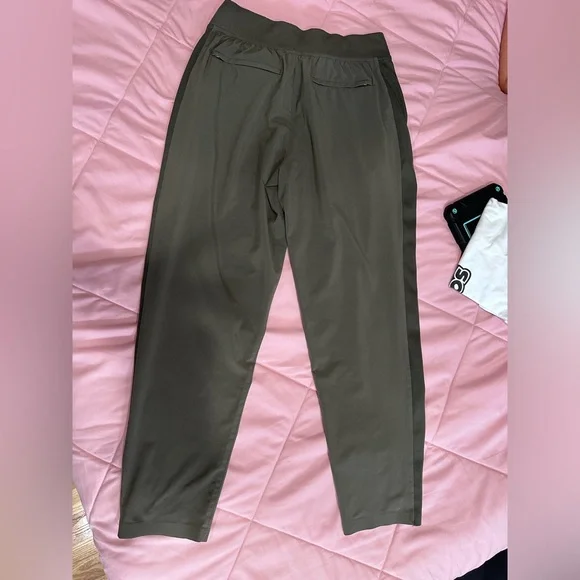 ATHLETA BROOKLYN MID RISE ANKLE PANT SIZE 4 - Picture 9 of 11